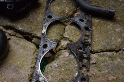 Detalhe da junta estuprada