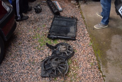 Radiador Visconde e ventoinha dupla removidos.