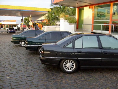 primeiro omega 2.2 Fotos tirada no posto de gasolina indo para o encontro nacional OC Blumenau -SC 2008