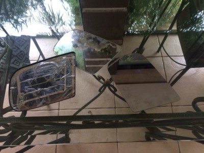 Base com o filete de desembaçador velho